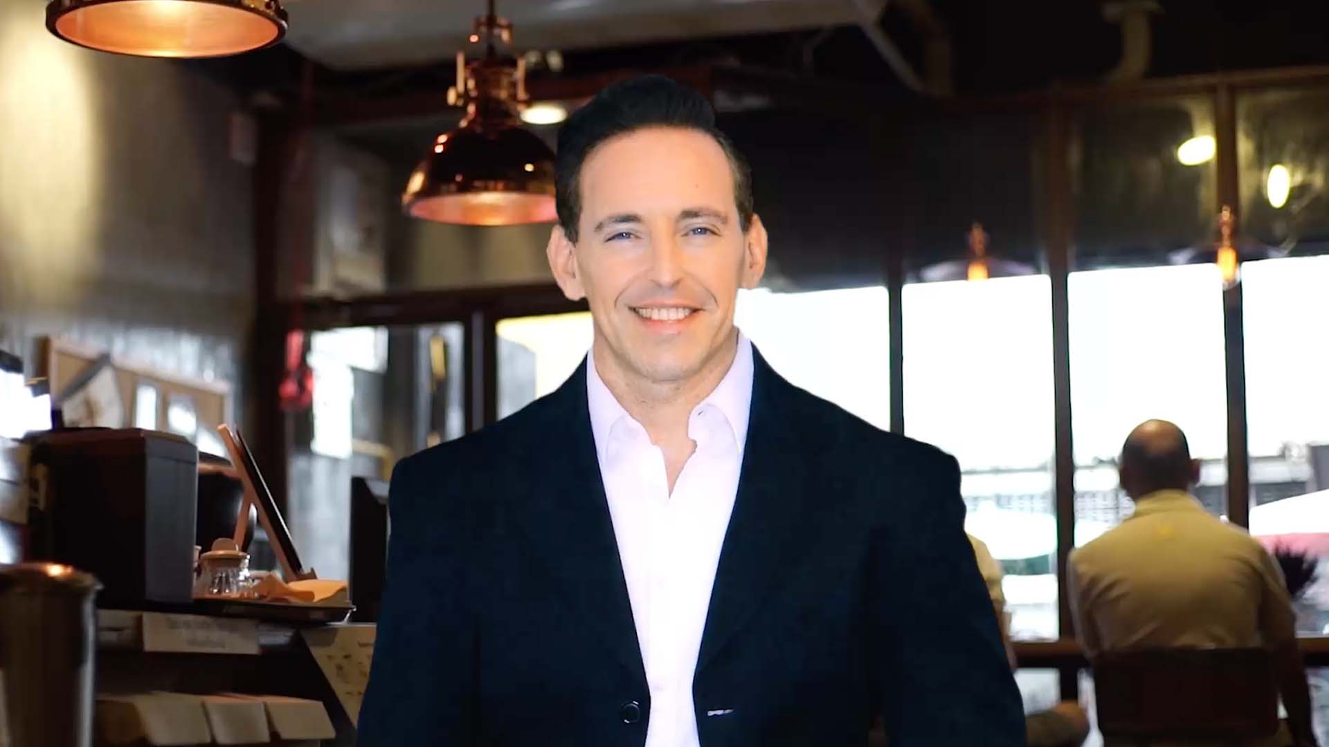 Translation missing: en.sections.video.load_video